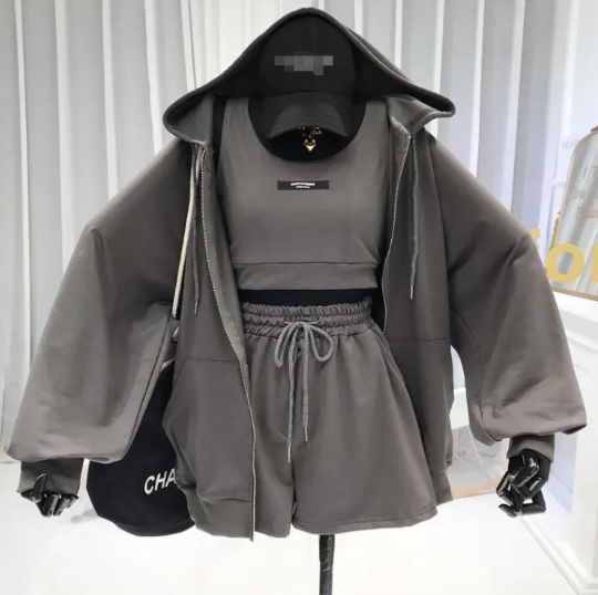 Combinaison de sport - 3 pièces